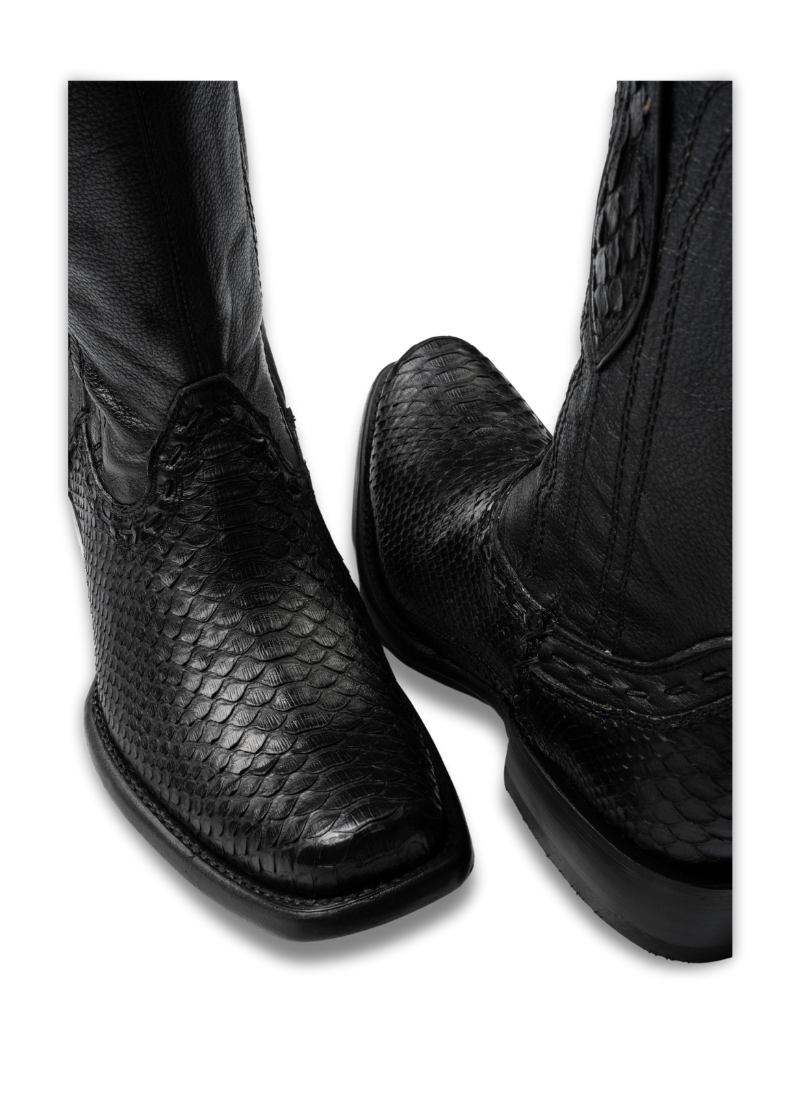 Python Negro Dubai Est. 3